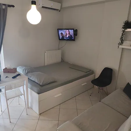 Cosy Downtown In With Large Balcony Apartment